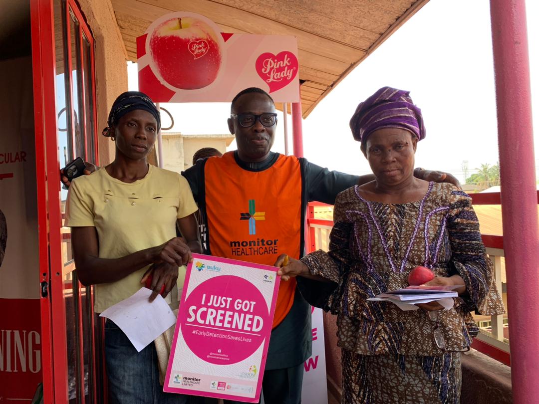 FOUR SQUARE GOSPEL CHURCH PARTNERED WITH MONITOR HEALTHCARE LTD, PINK LADY AND BUKU INITIATIVE TO CONDUCT BREAST SCREENING PROGRAMME FOR THEIR CHURCH MEMBERS DURING THEIR FREE MEDICAL OUTREACH IN IKORODU.